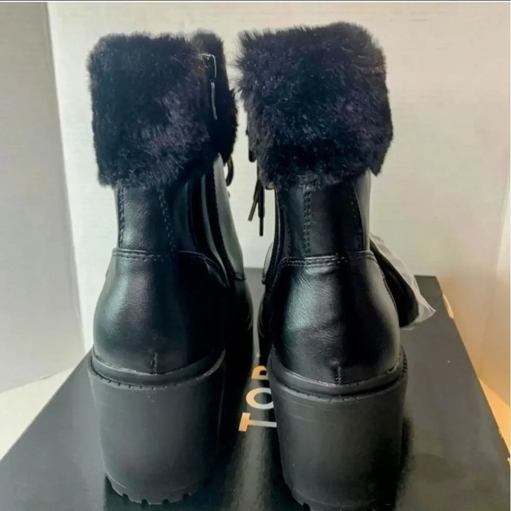 TORRID Extra wide black warm fur chunky winter Bootie (WW) 9.5 W NEW IN BOX